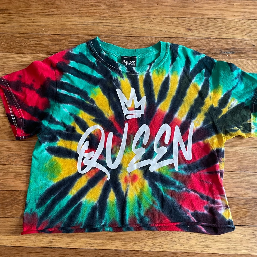 Ti-dye Queen crop top